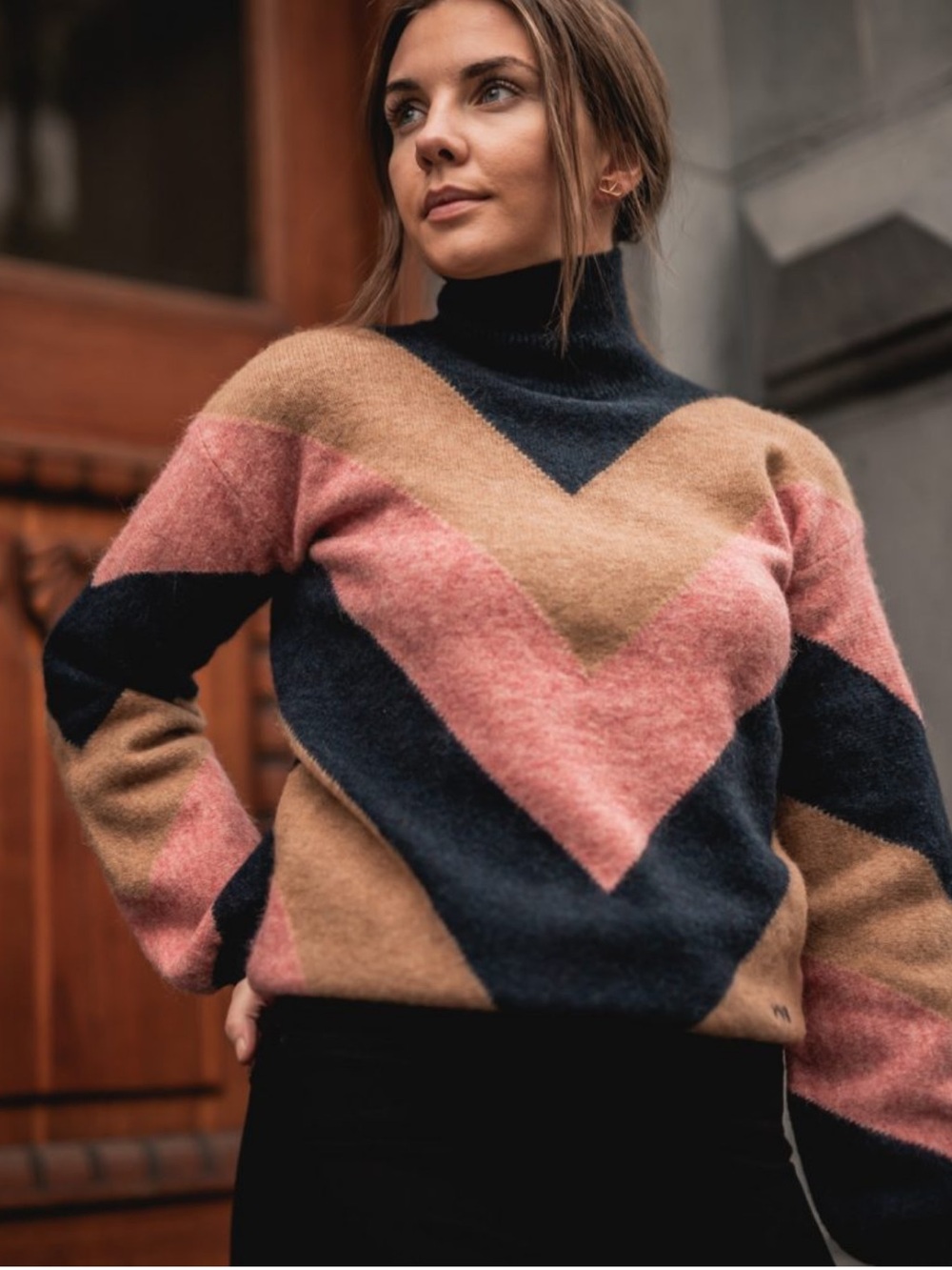 VVB Victoria Beckham Chevron Colorblock Turtleneck Sweater Wool Blend